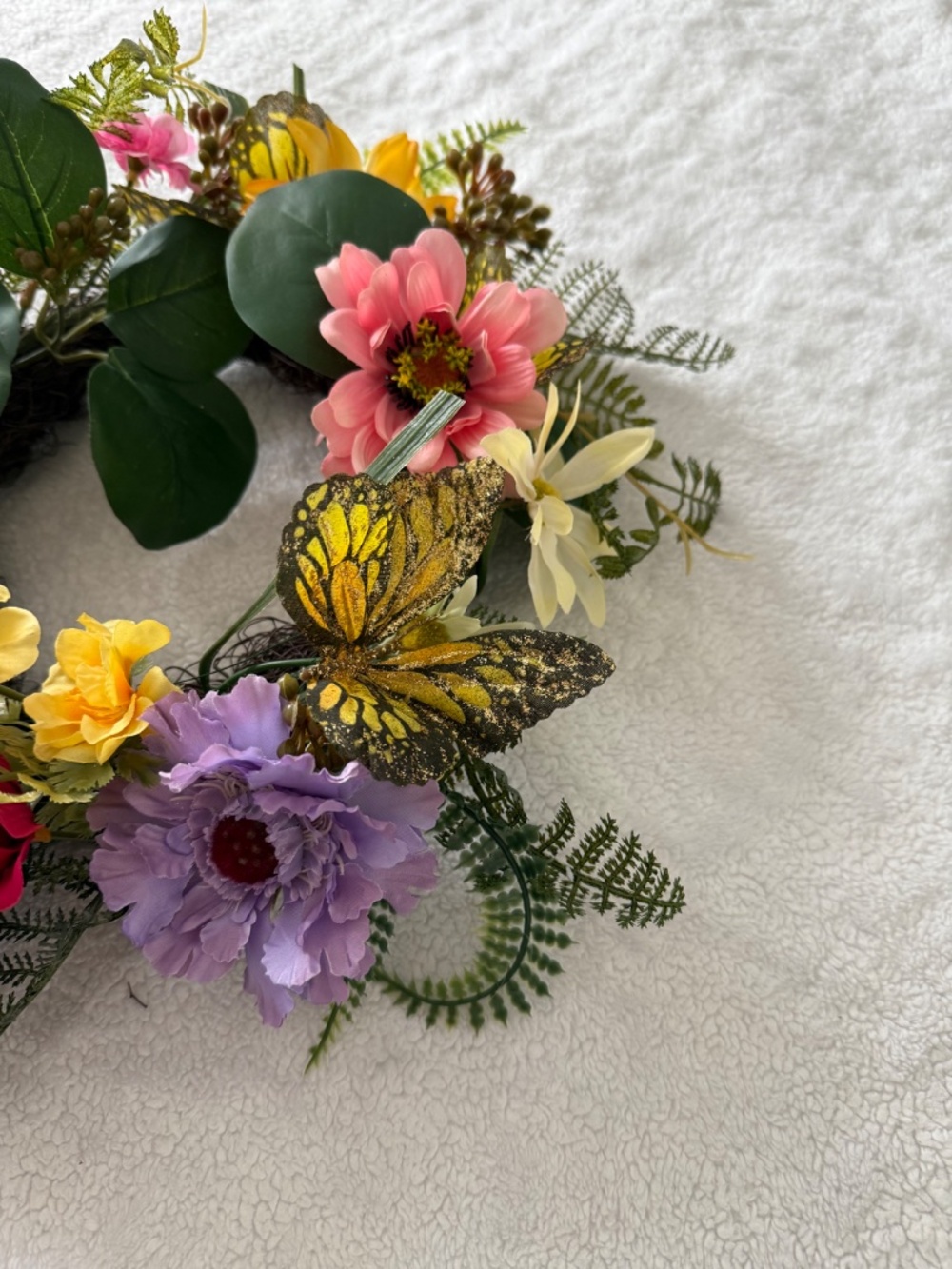 Small Spring Wreath - Picture 3 of 6